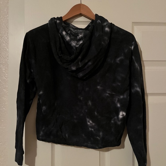 Polaroid Pullover - Picture 3 of 3